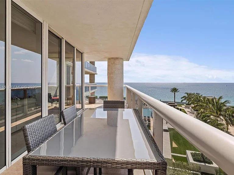 1800 S Ocean Dr #1005 — Photo 14