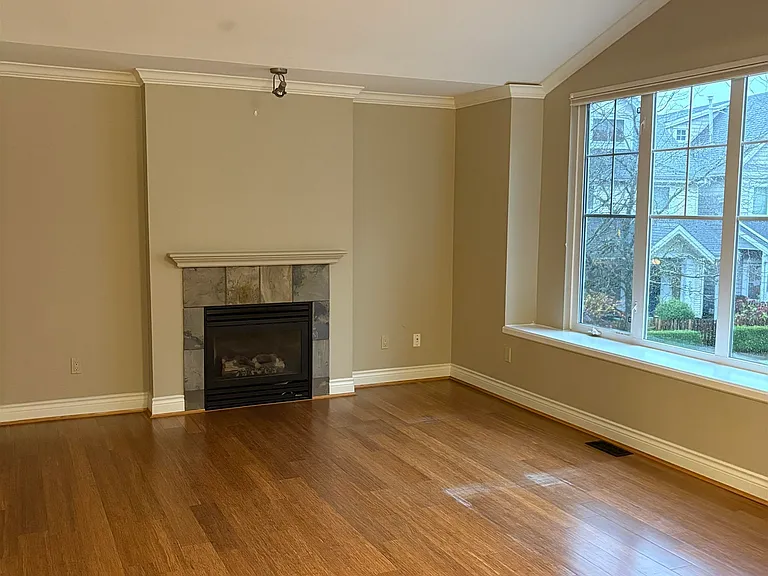 3000 Riverbend Dr #301 — Photo 3