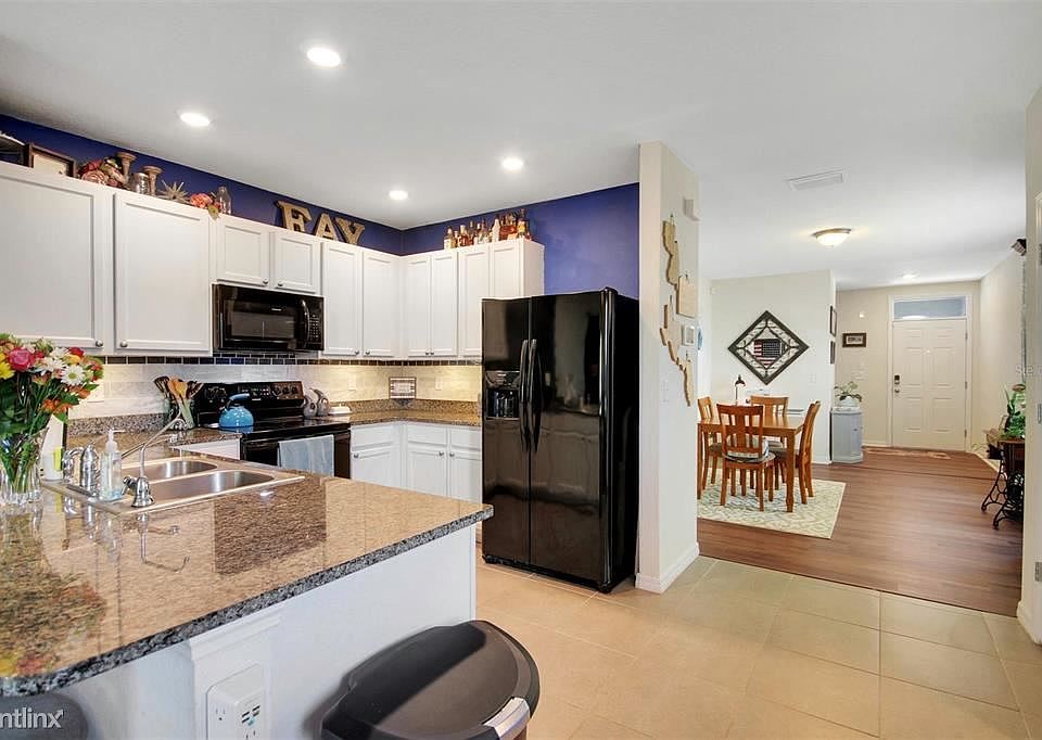 1st image of 32700R Dashel Palm Ln