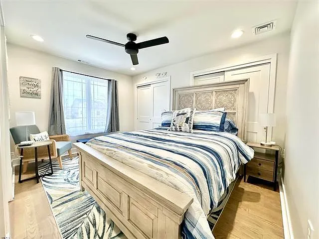 136 Lincoln Dr — Photo 18