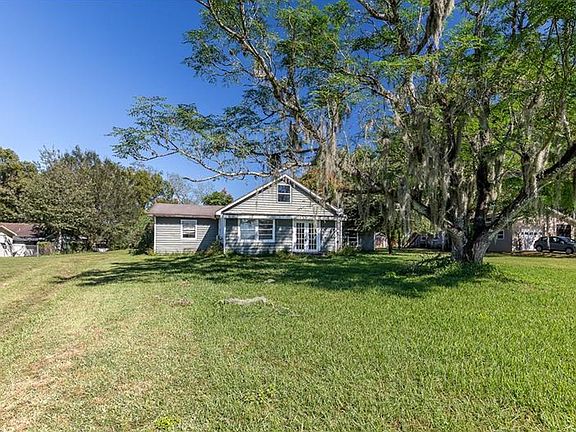 2nd image of 38247 Bounty Ln