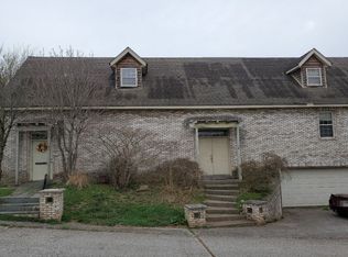 407 W Virginia Ave, Dunbar, WV 25064