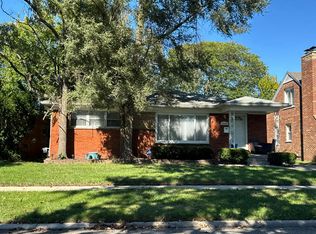 16095 Veronica Ave, Eastpointe, MI 48021