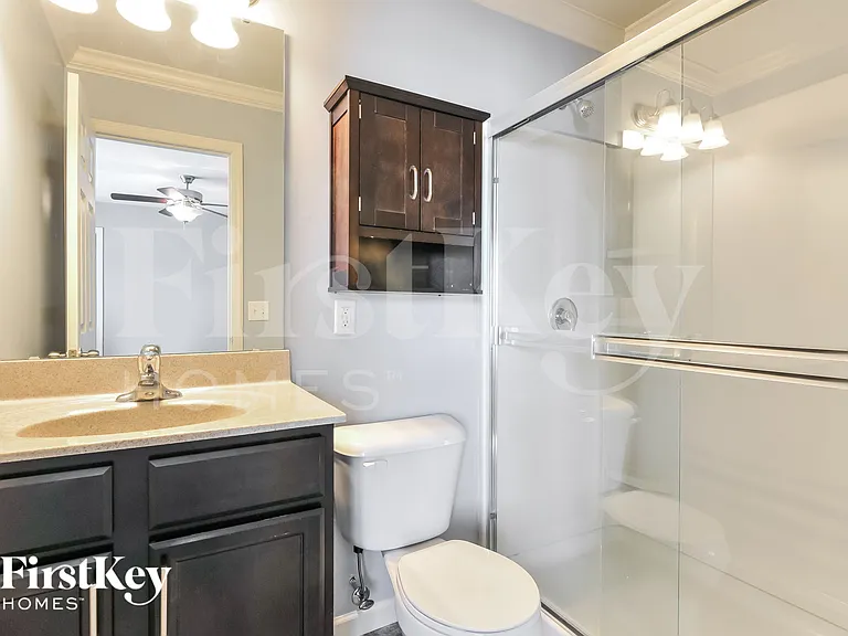 1007 Carpathian Dr — Photo 11