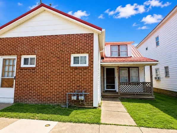 322 Indiana Ave, Avonmore, PA 15618