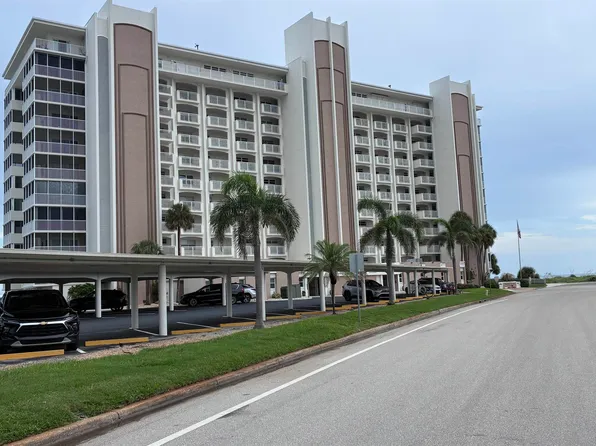 633 Alhambra Rd APT 307, Venice, FL 34285