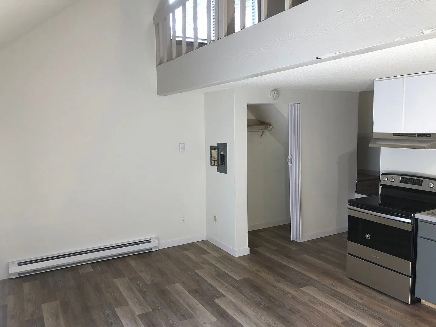 Regal Lofts — Photo 4