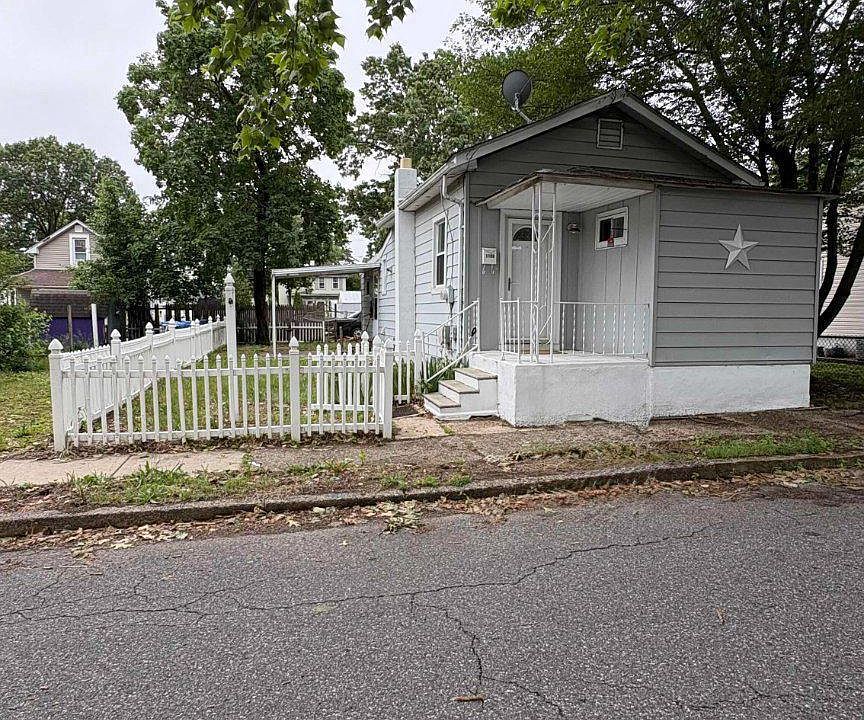 1st image of 1106 Philadelphia Ave