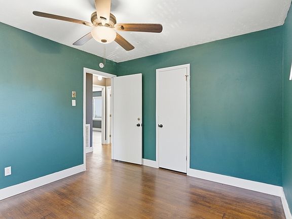 3rd image of 900 Kingland Ave