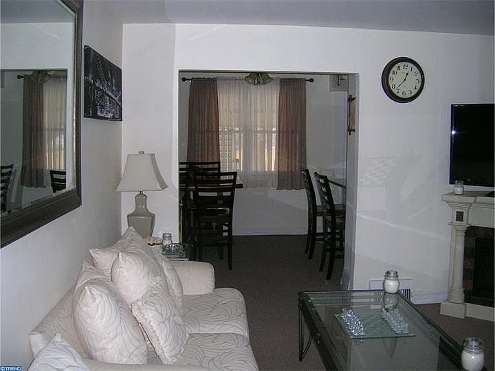 1st image of 6028 Newtown Ave