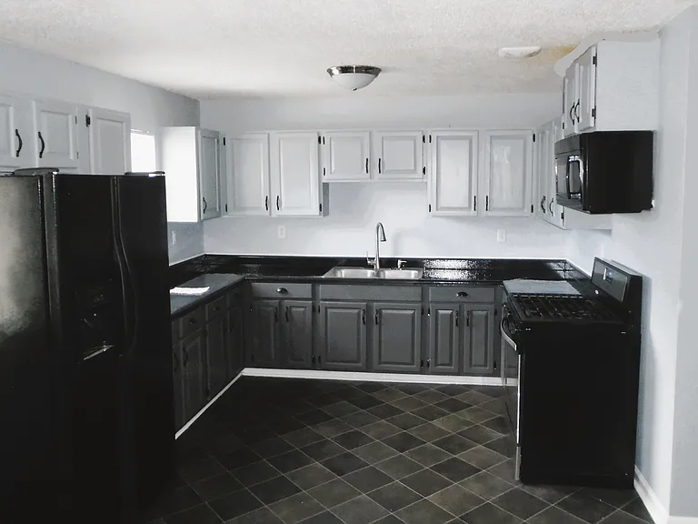 119 Saint John St — Photo 11