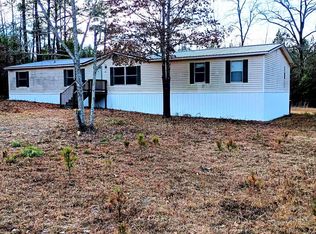136 Church Camp Rd, Bishopville, SC 29010