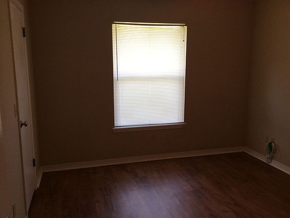5th image of 11423 Lowndesboro Dr