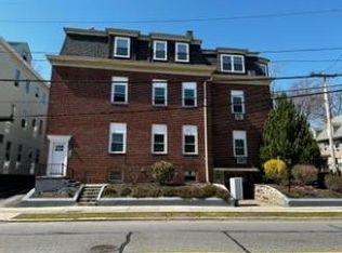 201 Waterman St #4, Providence, RI 02906