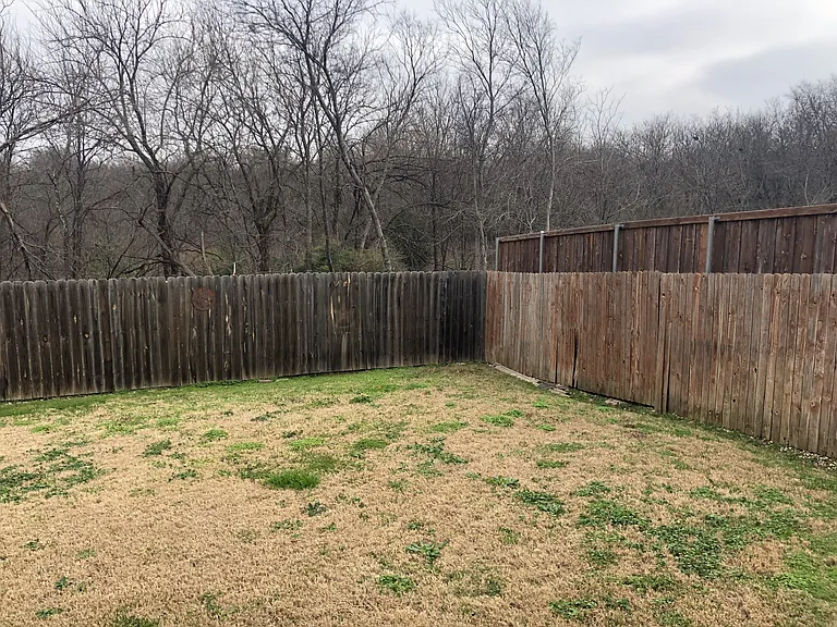 8115 York Beach Pl — Photo 24
