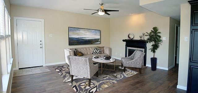 1st image of 8750 Park Ln #28