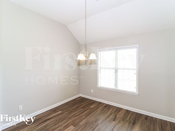 5th image of 4980 Rivercrest Ln