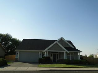 1023 SE Sentry Dr, College Place, WA 99324