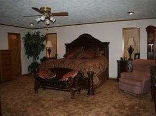 1789 Frieda Ln, Bryan, TX 77808