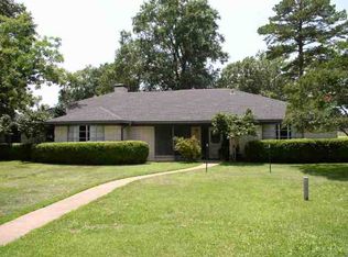703 Rockwall Dr, Longview, TX 75604