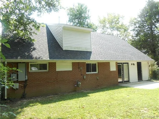 9302 Woodcrest Rd — Photo 18