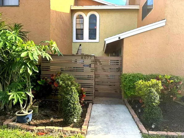 8077 NW 71st Ct, Tamarac, FL 33321