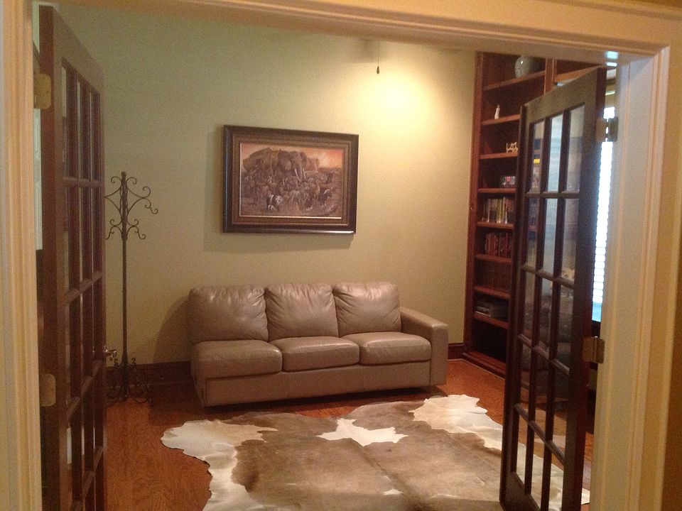 1st image of 27227 Brittany Ct
