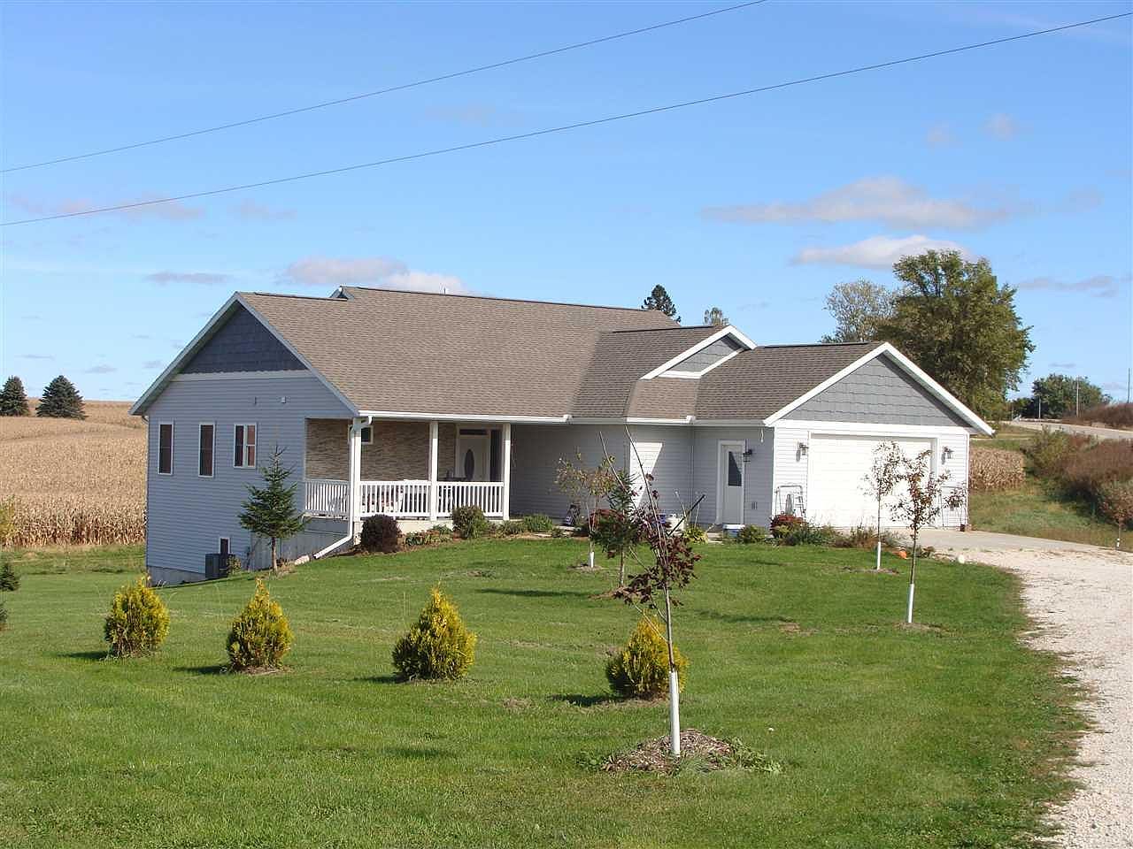 2837 Locust Rd, Decorah, IA 52101 Zillow