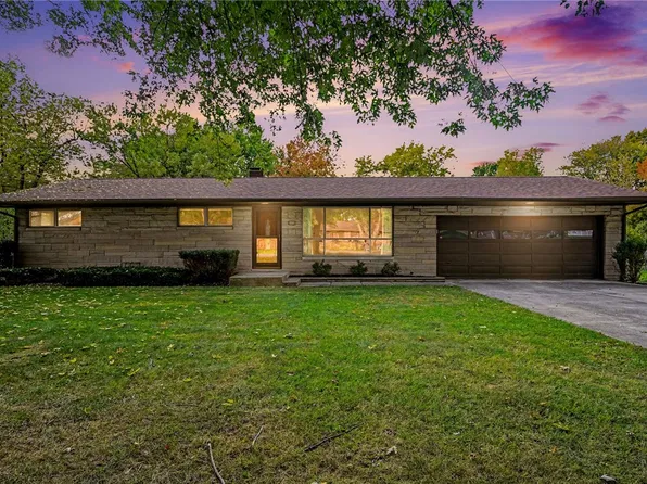 3575 Julie Dr, Franklin, OH 45005