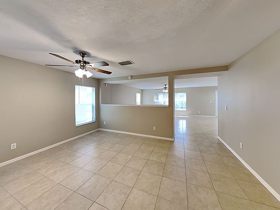 4th image of 4750 White Bay Cir