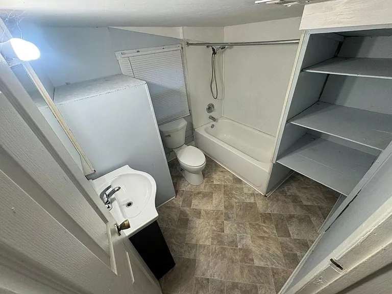 4139 Apex Dr — Photo 8