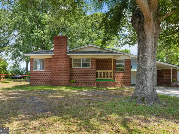 804 Betty St, Sandersville, GA 31082