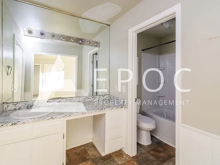 626 Cedar Ave — Photo 12