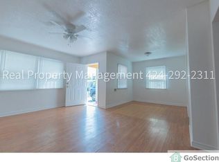 1513 E 106th St, Los Angeles, CA 90002