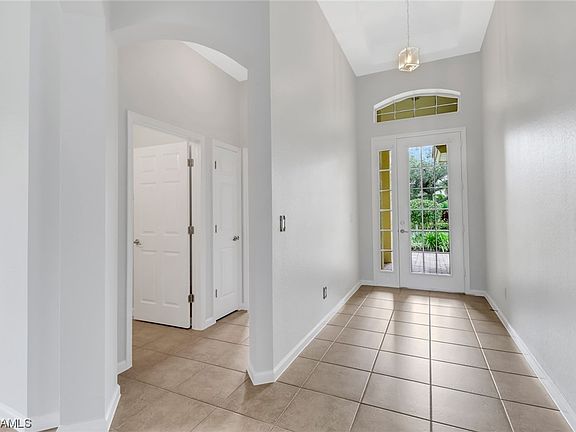 3rd image of 3840 Lakeview Isle Ct