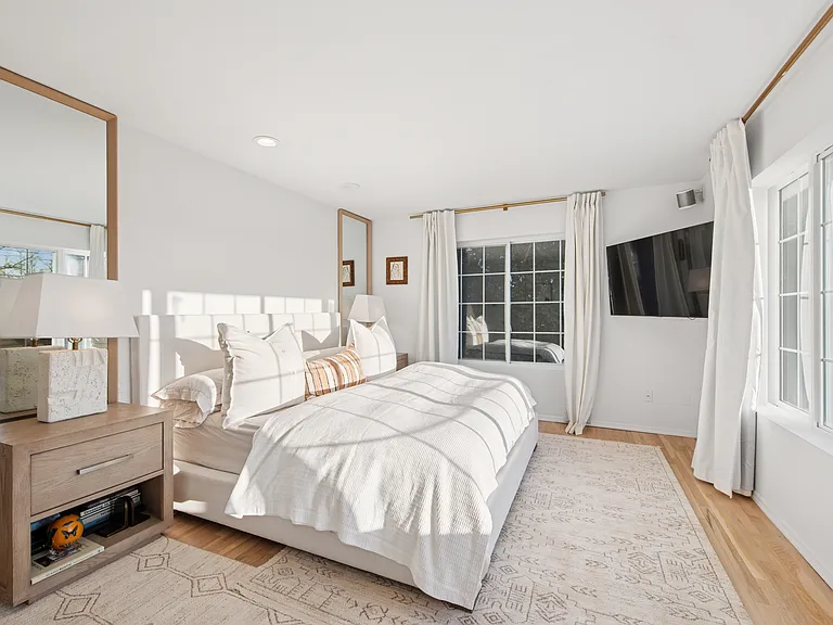 62 Sea Farm Ln — Photo 11