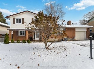 628 Viscount Rd, London, ON N6J2Y2