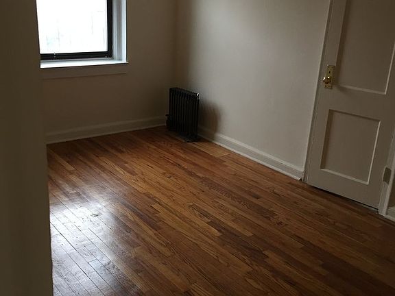 3rd image of 3989 51st St APT 2C