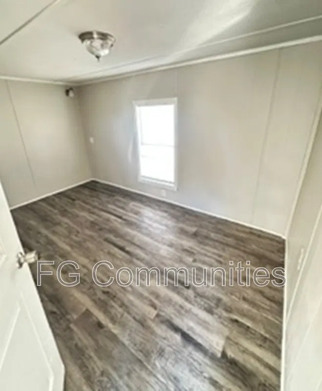2 bed, 2.0 bath, $950 — Photo 2