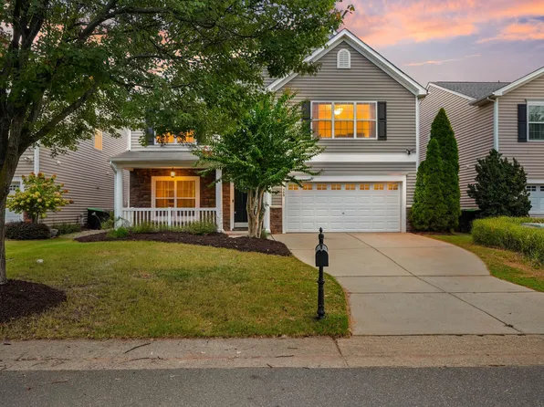509 Gooseberry Dr, Holly Springs, NC 27540