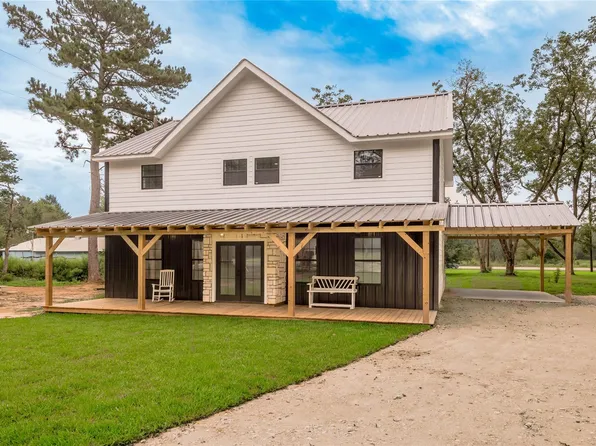 216 N Fm 225, Douglass, TX 75943