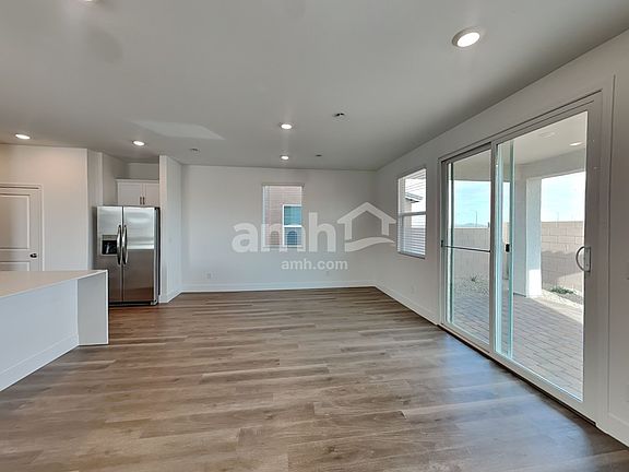 5th image of 5740 Las Vegas Creek St