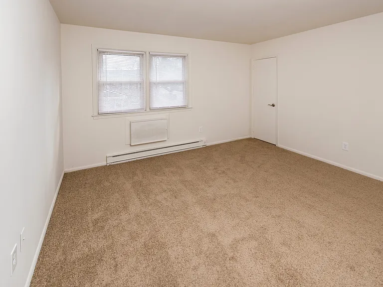 Spring Valley — Photo 11