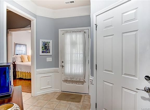 3rd image of 6004 Little Bighorn Ct