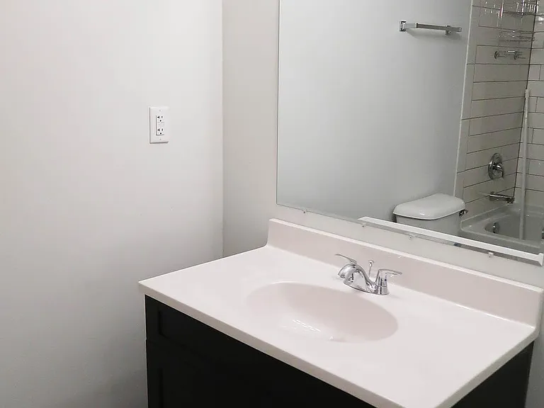 710 Bunker Hill Dr — Photo 5
