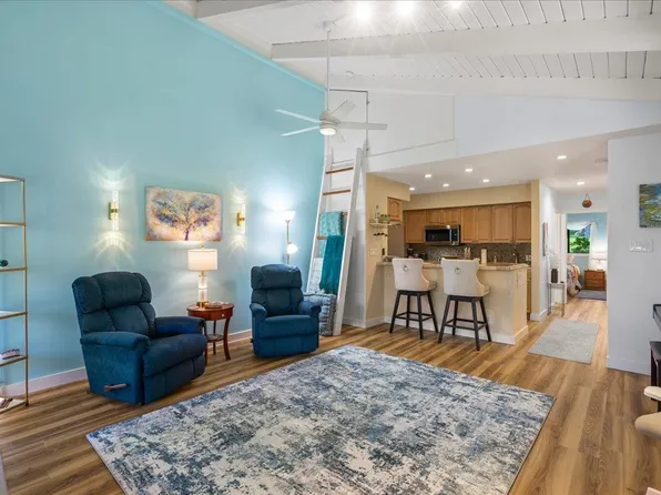 3788 Lower Honoapiilani Rd APT G101, Lahaina, HI 96761