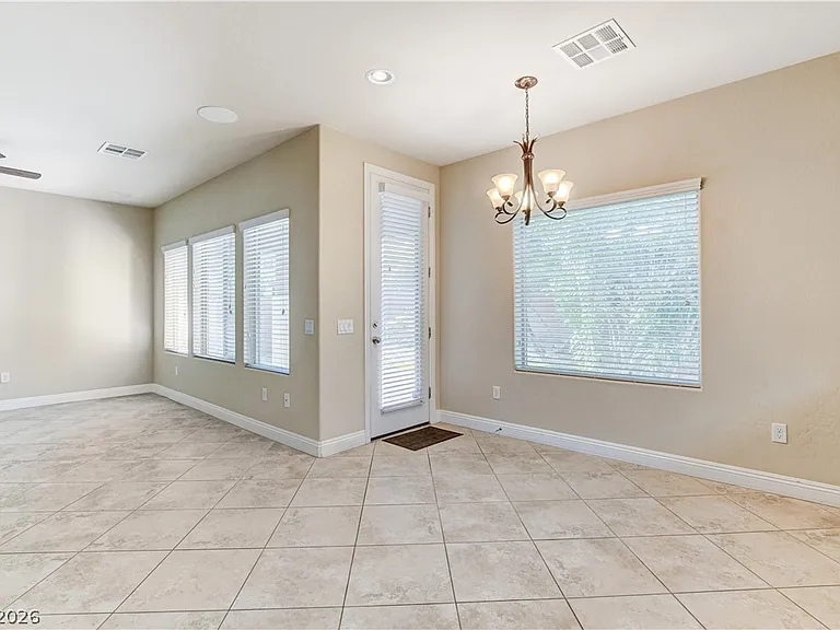 10624 Agate Knoll Ln — Photo 13