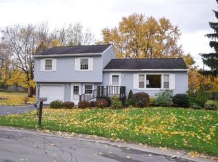 67 Robert Rd, Penfield, NY 14526