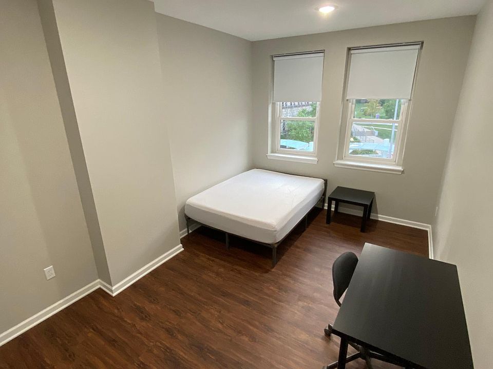 Bedroom #1