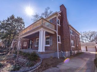 2504 Broadmeade Rd, Seneca Gardens, KY 40205